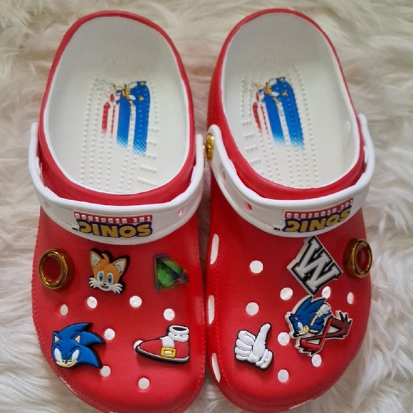 CROCS Red and White Sandals with Perforated Design - Picture 2 of 5